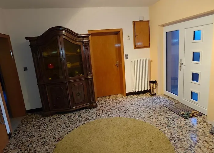 Im Wurmtal 100 Qm Apartment Geilenkirchen